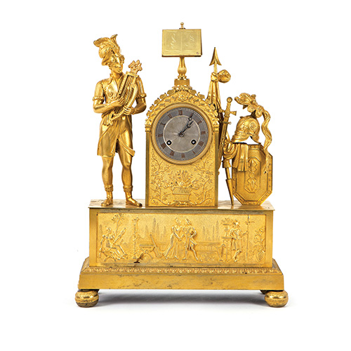 Sub.:17 - Lote: 219 -  Reloj en bronce dorado estilo Imperio, Francia, S. XIX.