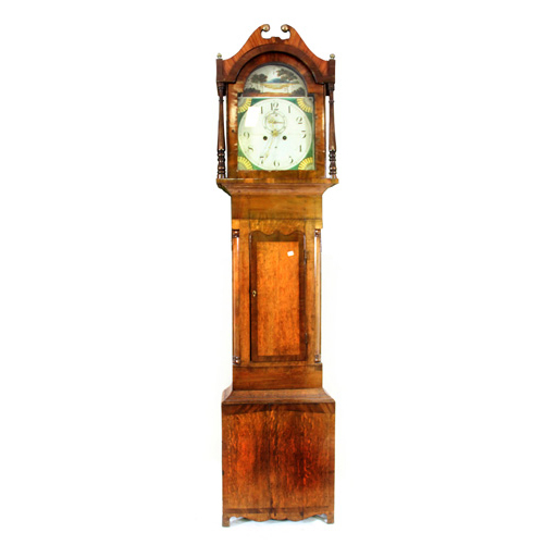 Sub.:2 - Lote: 126 -  Reloj de antesala en madera de roble, S. XIX. Esfera pintada y firmada Henry Anre Newcastle.