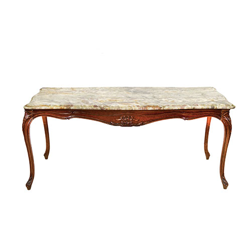 Sub.:9-On - Lote: 14 -  Mesa baja de saln en madera tallada estilo Luis XV, con tapa de mrmol.