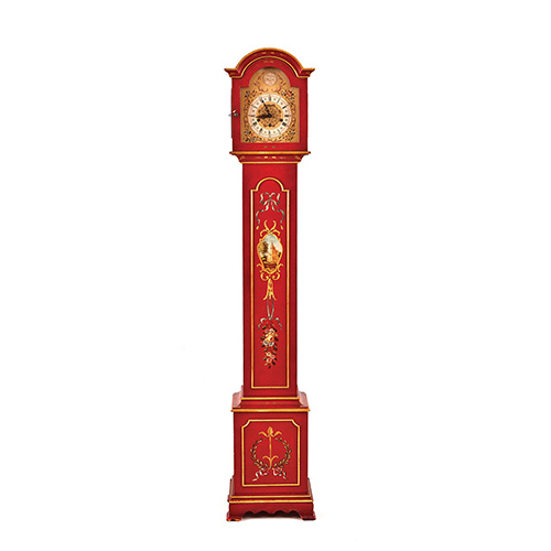 Sub.:10 - Lote: 1592 -  Reloj de caja alta en madera policromada, S. XX. Esfera con decoracin de flores polcromas.