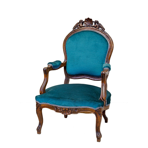 Sub.:10 - Lote: 1287 -  Sill�n isabelino en madera tallada con copete tallado, y tapicer�a azul. S.XIX.