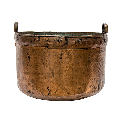 Sub.:10 - Lote: 1312 -  Gran caldero de cobre con dos asas.