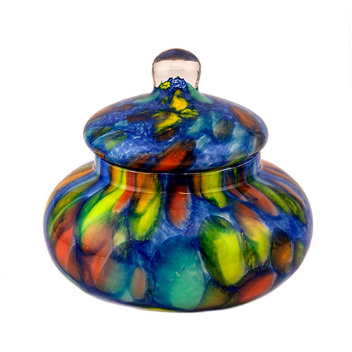 Sub.:11-On - Lote: 203 -  Bombonera en vidrio soplado y tintado artesanal, con motivos abstractos pol�cromos sobre fondo azul