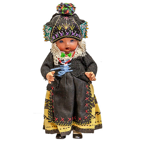 Sub.:11-On - Lote: 257 -  Peque�a mu�eca durmiente de porcelana con ojos de cristal