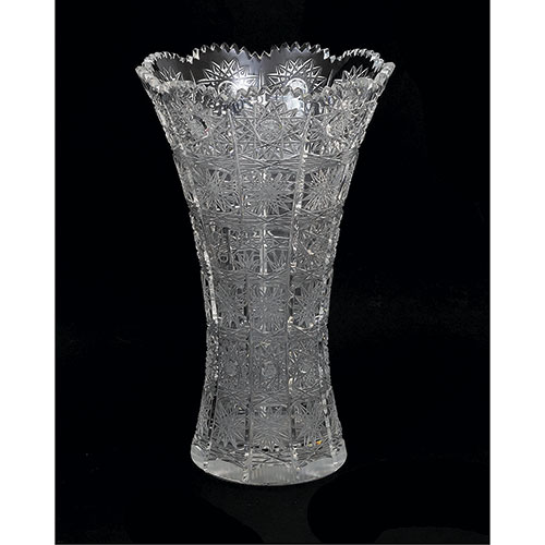 Sub.:11-On - Lote: 186 -  Jarr�n en cristal tallado y grabado con la inscripci�n 