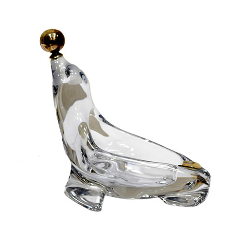 Sub.:11-On - Lote: 206 -  Figura de una foca realizada en cristal con nariz en plata.