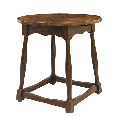 Sub.:11-On - Lote: 80 -  Pequeña mesa redonda realizada en madera.