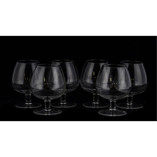 Sub.:11-On - Lote: 224 -  Seis copas de co�ac en cristal.