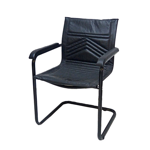 Sub.:12-On - Lote: 43 -  Pareja de sillones en metal y simil cuero.