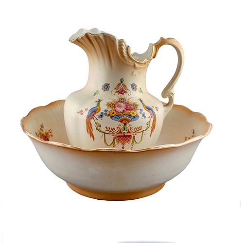 Sub.:12-On - Lote: 291 -  Aguamanil en porcelana inglesa Devon Ware con decoraci�n de pavos reales y elementos florales de tipo Dec�.