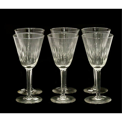 Sub.:12-On - Lote: 179 -  Lote de 6 copas en cristal tallado.