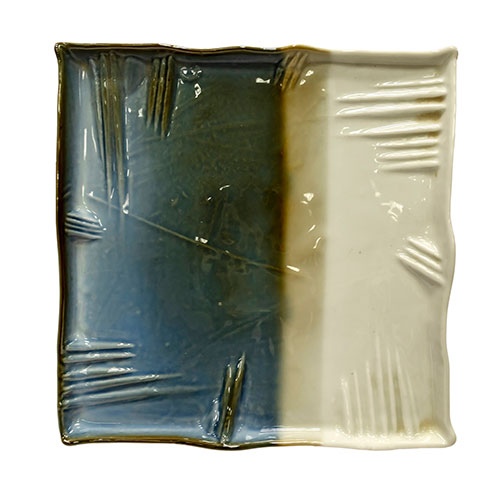 Sub.:12-On - Lote: 238 -  Bandeja realizada en porcelana alemana.