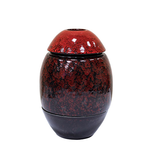 Sub.:12-On - Lote: 305 -  Jarr�n decorativo en tres partes en cer�mica roja y negra.