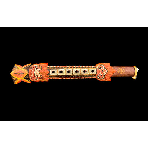 Sub.:13-On - Lote: 1224 -  Flauta de madera policromada