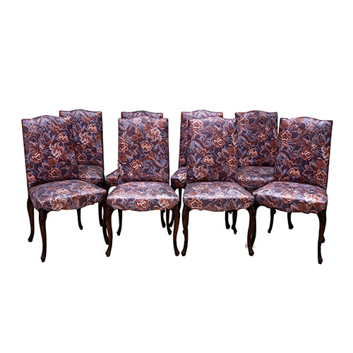 Sub.:13-On - Lote: 74 -  Juego de ocho sillas de comedor tapizadas con motivos florales.