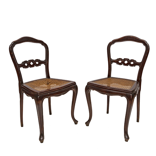 Sub.:13 - Lote: 1554 -  Pareja de sillas con asiento de rejilla.