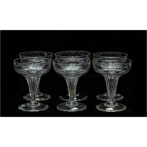 Sub.:13 - Lote: 1414 -  Lote de 6 copas de helado en cristal tallado.