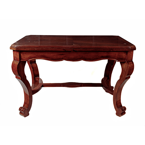 Sub.:13 - Lote: 1429 -  Mesa de comedor en madera de nogal con dos extensiones.