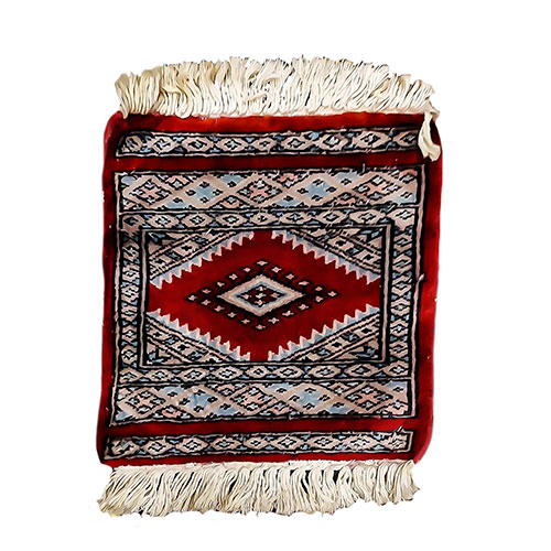 Sub.:14-On - Lote: 155 -  Tapete a modo de alfombra tipo persa con herat� central sobre fondo rojo.