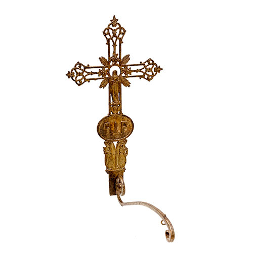 Sub.:14-On - Lote: 1742 -  Aplique en forma de cruz realizado en hierro forjado.