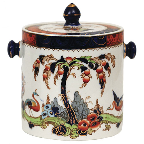 Sub.:14-On - Lote: 1378 -  Galletero realizado en porcelana inglesa con decoraci�n animal y vegetal policromada.