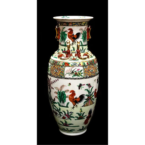 Sub.:14-On - Lote: 1335 -  Jarr�n en porcelana china con decoraci�n pintada.