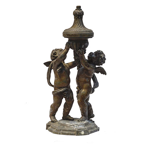 Sub.:14-On - Lote: 1535 -  Pie de l�mpara realizada en calamina