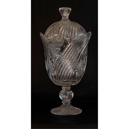 Sub.:14-On - Lote: 1421 -  Bombonera grande en cristal polaco.