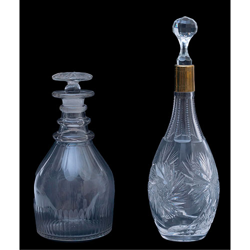 Sub.:14-On - Lote: 1450 -  Dos licoreras en cristal tallado