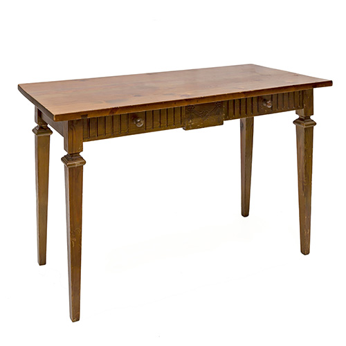 Sub.:14 - Lote: 1409 -  Mesa de escritorio en madera tallada con guirnaldas florales y dos cajones en cintura.