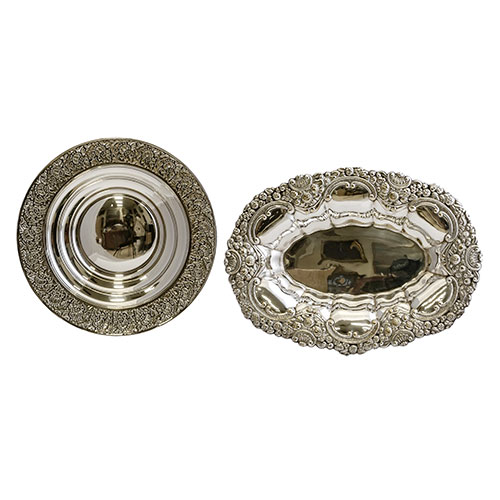 Sub.:15-Oc - Lote: 342 -  Lote de 2 paneras en metal plateado.