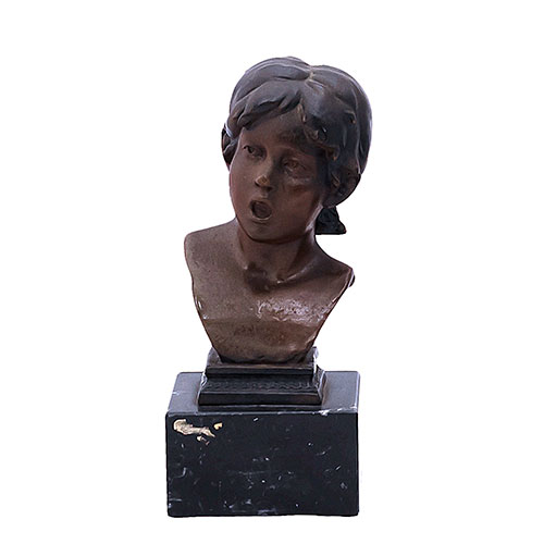 Sub.:15-Oc - Lote: 284 -  Busto de nia