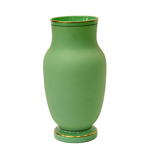Sub.:15-Oc - Lote: 357 -  Jarr�n en cristal y decoraci�n dorada.