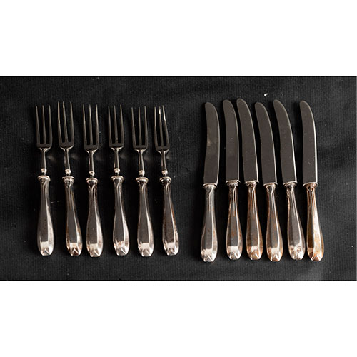 Sub.:15-Oc - Lote: 122 -  Juego de merienda en metal plateado