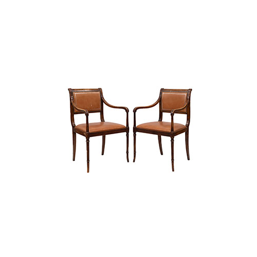 Sub.:15-Oc - Lote: 155 -  Cuatro sillones en cuero en madera patinada