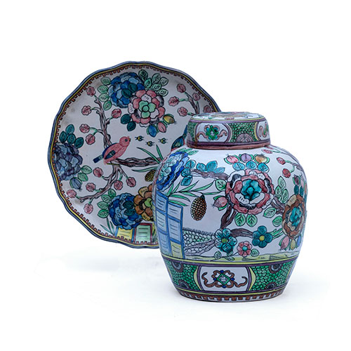 Sub.:15-Oc - Lote: 159 -  Tibor con plato en cer�mica con decoraci�n de tipo oriental pintada