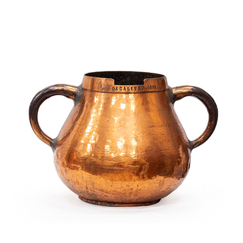 Sub.:15-Oc - Lote: 210 -  C�ntaro en cobre medida decalitro en cobre, fechado en 1888.
