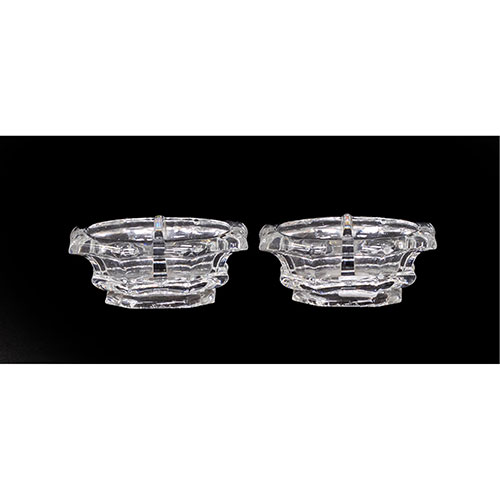 Sub.:15-Oc - Lote: 112 -  Pareja de saleros en cristal con dos compartimentos.