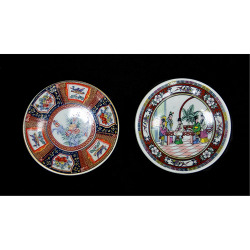 Sub.:16-Oc - Lote: 275 -  Pareja de platos en porcelana china.