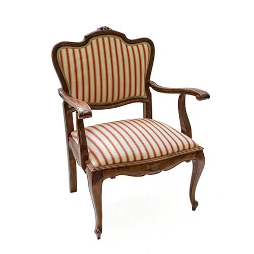 Sub.:17-Oc - Lote: 148 -  Sill�n estilo Luis XV en madera con tapizado a rayas.