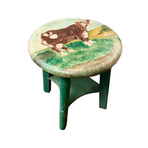 Sub.:17-Oc - Lote: 164 -  Banqueta infantil pintada a mano con representaci�n de una vaca.