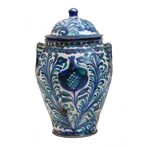 Sub.:17-Oc - Lote: 99 -  Orza con su tapa en cer�mica de Fajalauza policromada en azul y verde.