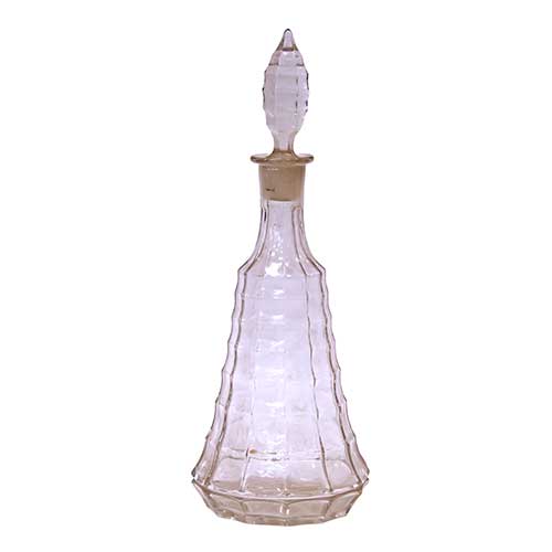 Sub.:17-Oc - Lote: 105 -  Licorera en cristal.