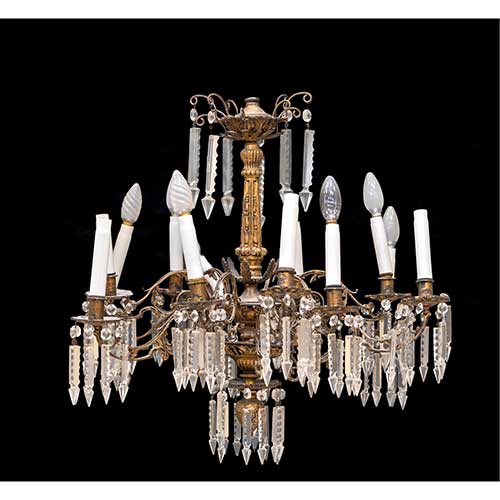 Sub.:17-Oc - Lote: 328 -  L�mpara de techo en bronce y cristal doce luces. Desperfectos