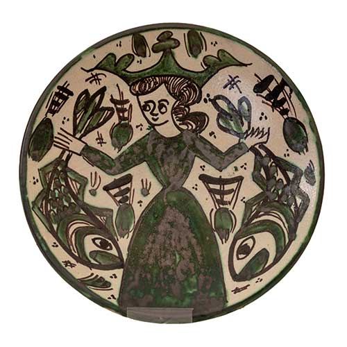 Sub.:17-Oc - Lote: 117 -  Plato en cer�mica contempor�nea de Teruel esmaltada con decoraci�n mon�croma verde sobre fondo de engobe blanco