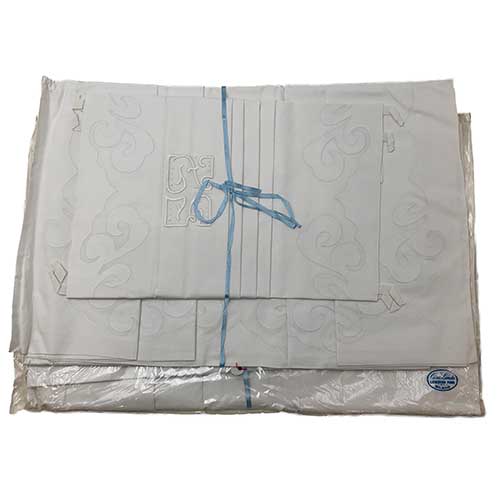 Sub.:17-Oc - Lote: 316 -  Pareja de s�banas con sus almohadones bordadas con iniciales y aplicaciones, cama de 105 cm