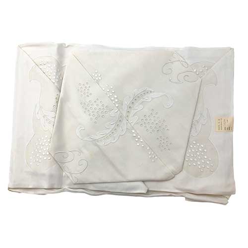 Sub.:17-Oc - Lote: 314 -  Pareja de s�banas con sus almohadones con iniciales y bordados, cama de 105 cm