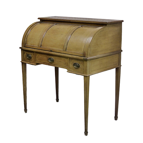 Sub.:17 - Lote: 1339 -  Escritorio de cilindro en madera de caoba, palosanto y filete de marqueter�a en palorrosa. 