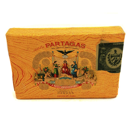 Sub.:17 - Lote: 1327 -  Paquete de picadura de tabaco Partagas, Real Fbrica de tabacos y cigarros, hecho en Cuba. 