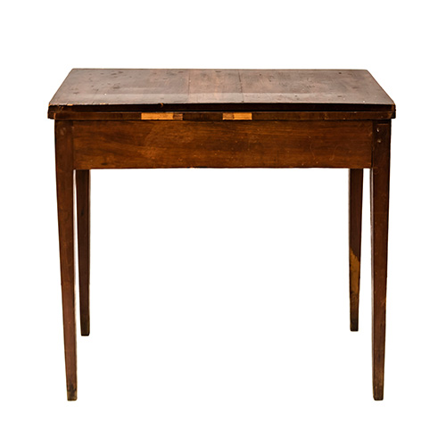 Sub.:17 - Lote: 1315 -  Mesa de juego